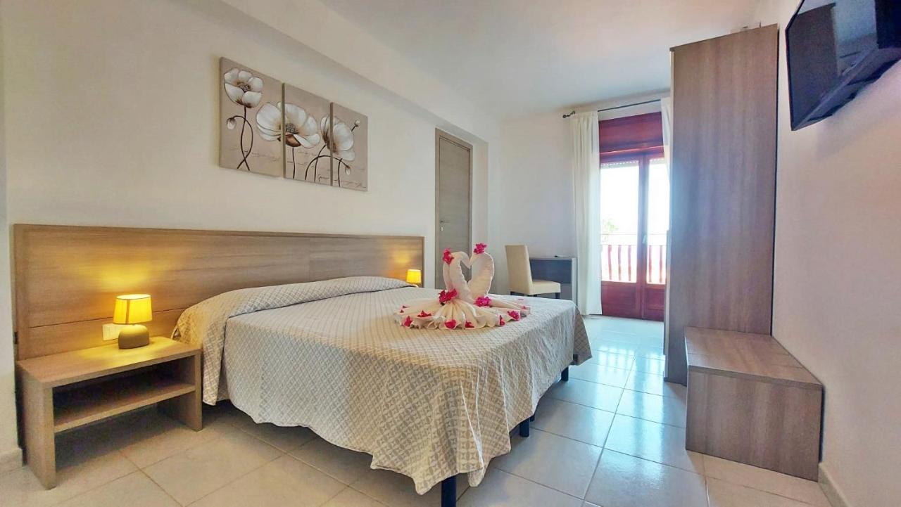 Hotel Residence Costa Azzurra Капо-Ватикано Экстерьер фото