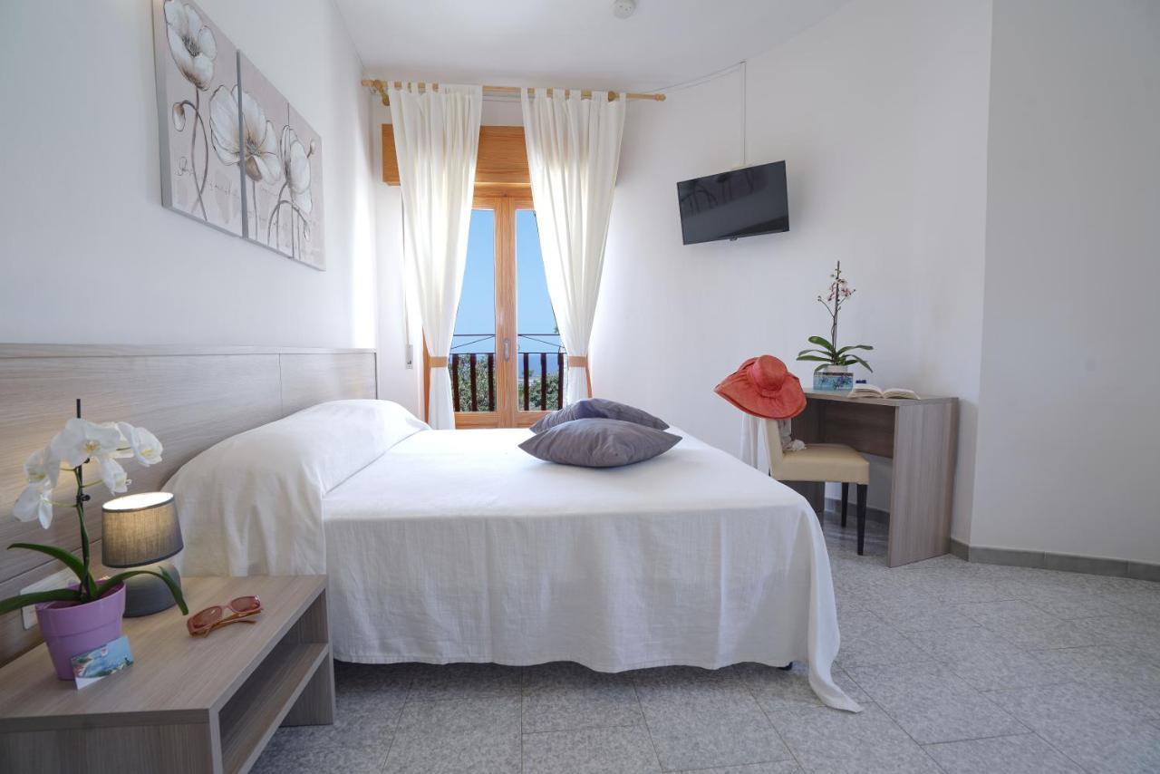 Hotel Residence Costa Azzurra Капо-Ватикано Экстерьер фото