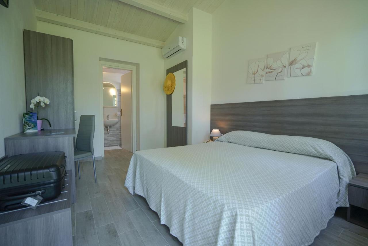 Hotel Residence Costa Azzurra Капо-Ватикано Экстерьер фото