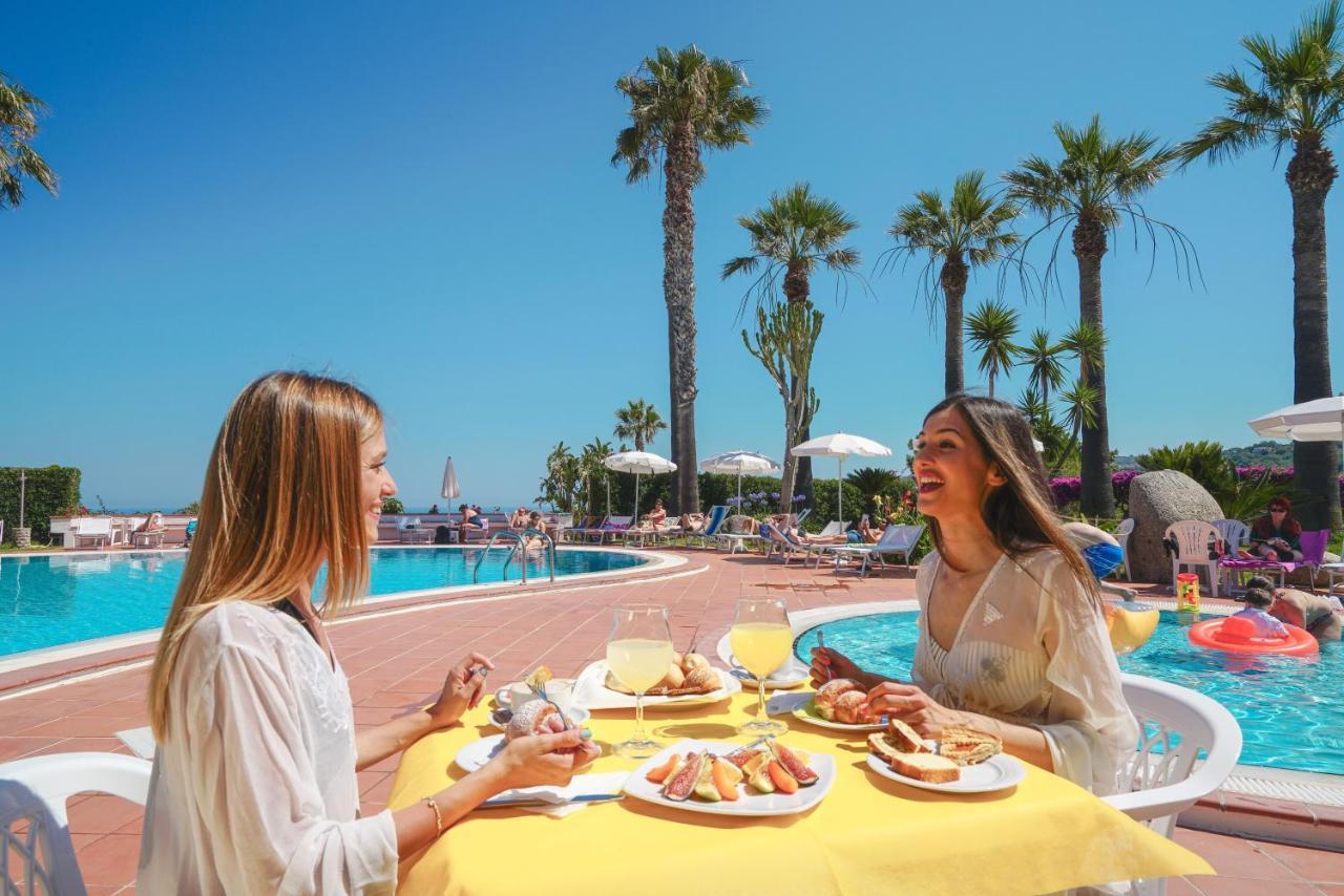Hotel Residence Costa Azzurra Капо-Ватикано Экстерьер фото